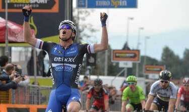 Cummings gana etapa en prueba Tirreno-Adriático; Stybar sigue de líder