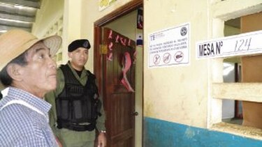 Comarca Ngäbe Buglé, dividida por política