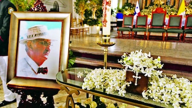 Despiden a Rubén Darío Carles