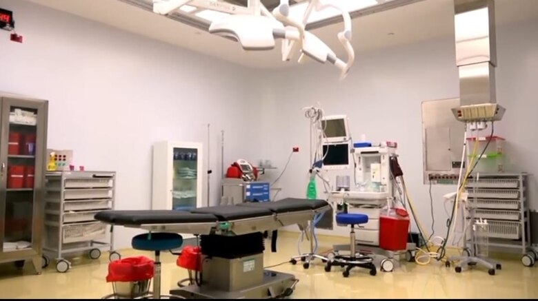 Inauguran salón de operaciones en el Hospital Regional Anita Moreno