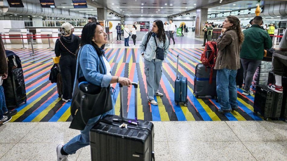 Las rutas que están usando los viajeros para entrar y salir de Venezuela en medio de la crisis aérea