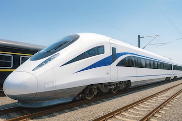 Prepararán lista oficial de fincas que podrían ser afectadas por el tren Panamá–Divisa