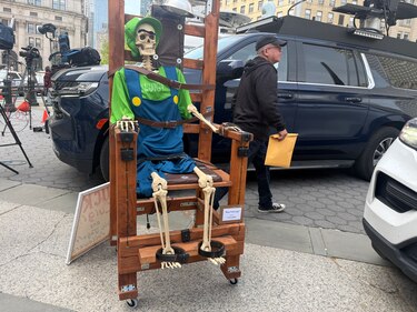 Luigi Mangione se declara ‘no culpable’ de cargos federales por asesinato