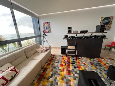 Un apartamento en Santa María, casas en la playa, 16 fincas; estas son algunas de las propiedades decomisadas con la operación Alpes