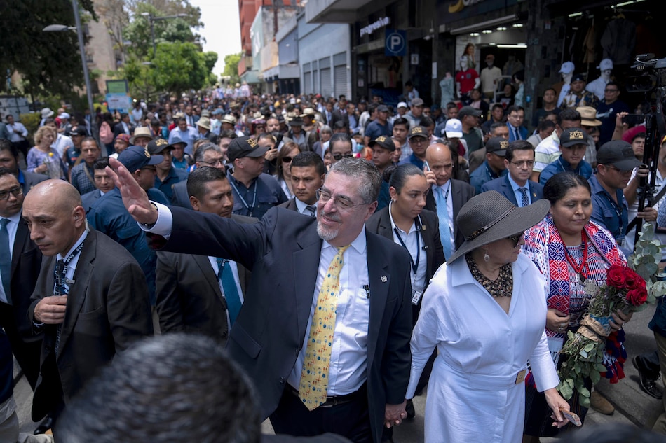 El presidente de Guatemala asegura que no descansará hasta destituir a la fiscal general