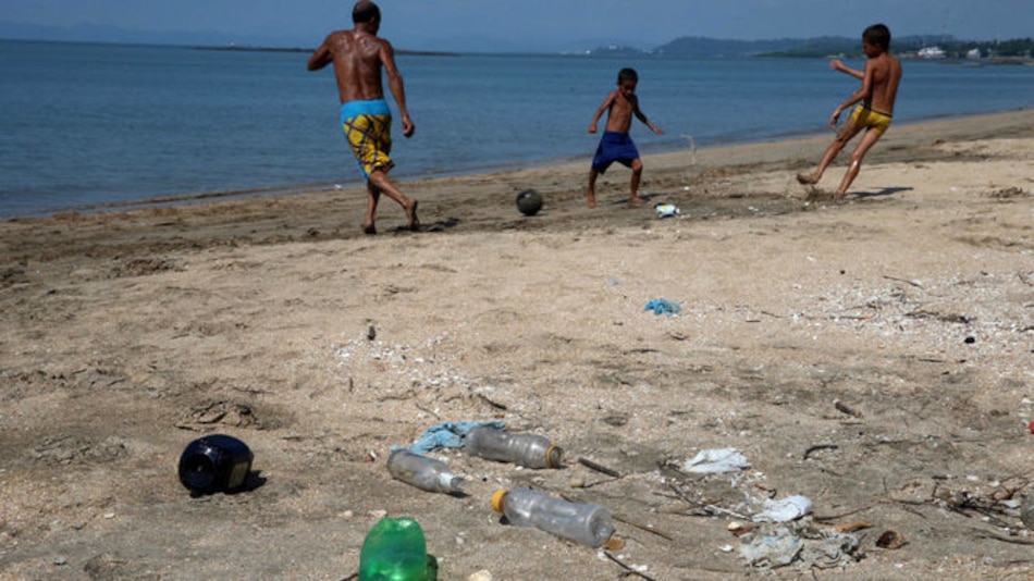 Diálogo sobre impacto de la basura en los mares