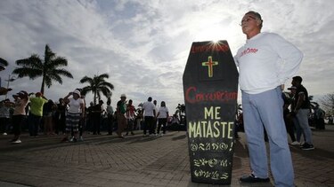 'La gente ya está hastiada de ver cómo nos roban de la manera absurda'