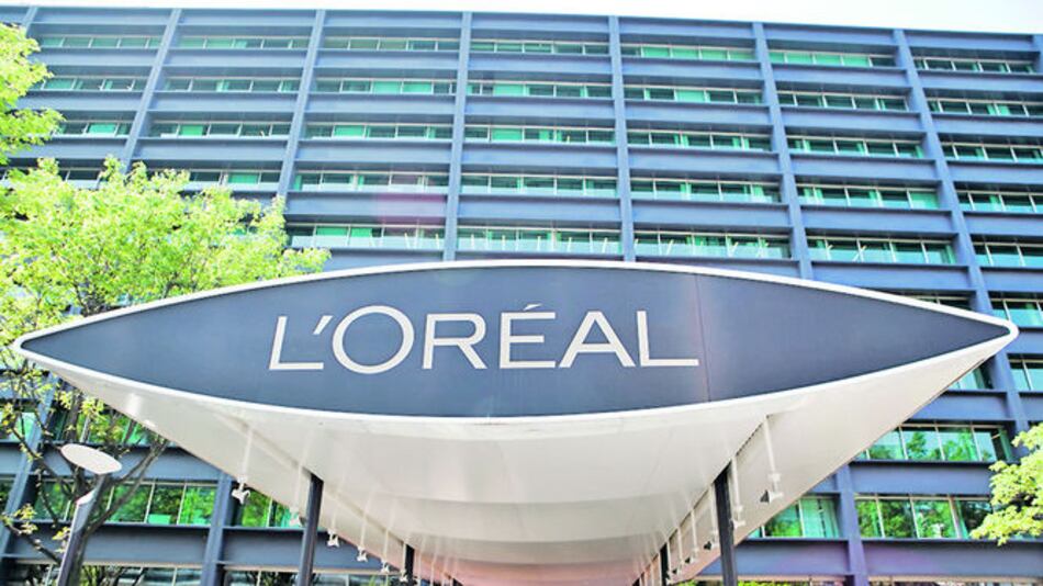 L’Oréal retirará términos como ‘blanqueador’ de sus productos