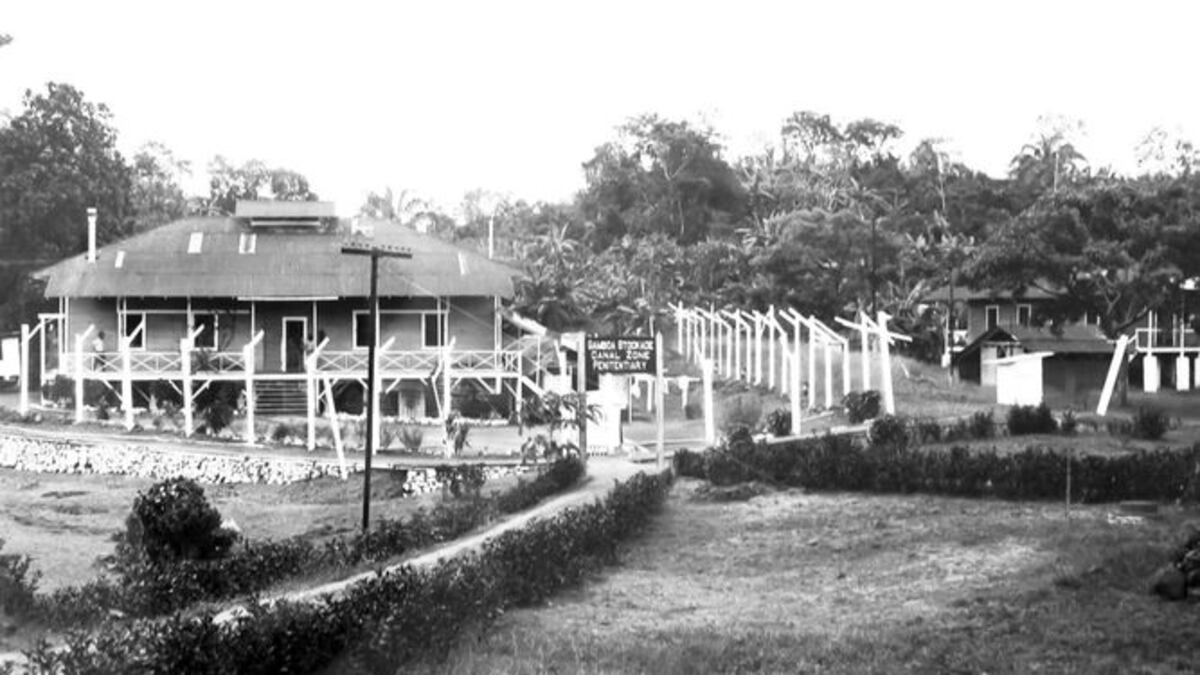 1915. Prisión de Gamboa, Zona del Canal.