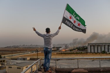 Turcos avanzan en Siria, conquistan ciudades y mueren decenas de civiles