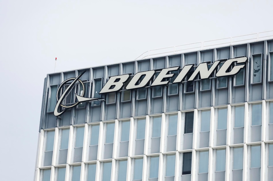 China ordena a sus aerolíneas que no acepten más entregas de Boeing, según Bloomberg