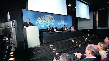 Nuevos hospitales cuestan $464 millones