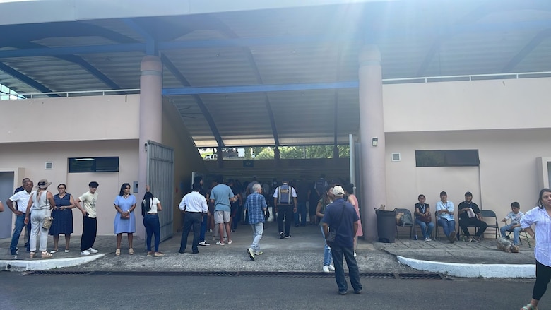 Desde Panamá hasta Arraiján, abarrotados los principales centros de votación
