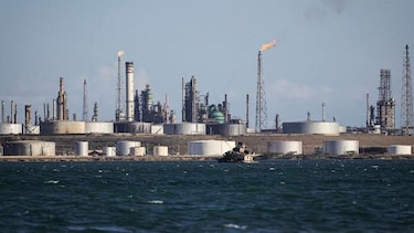 Venezuela prevé inversiones petroleras de casi $76,000 millones en los próximos cinco años