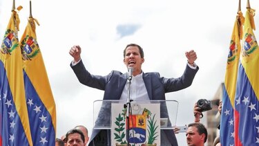 Juan Guaidó: 'Militares, pónganse del lado del pueblo'