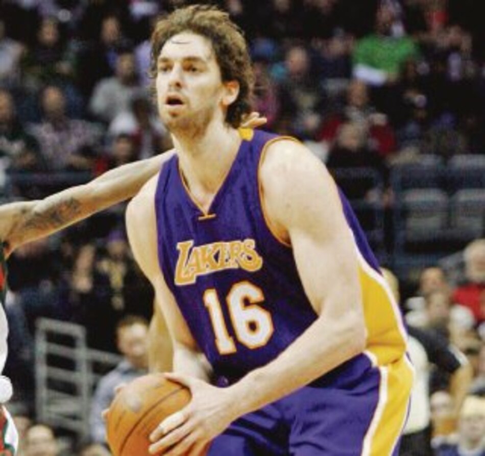 Lakers y Magic pasan a semis