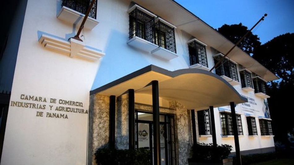 Cámara de Comercio reitera que se debe frenar el uso de planillas en la Asamblea