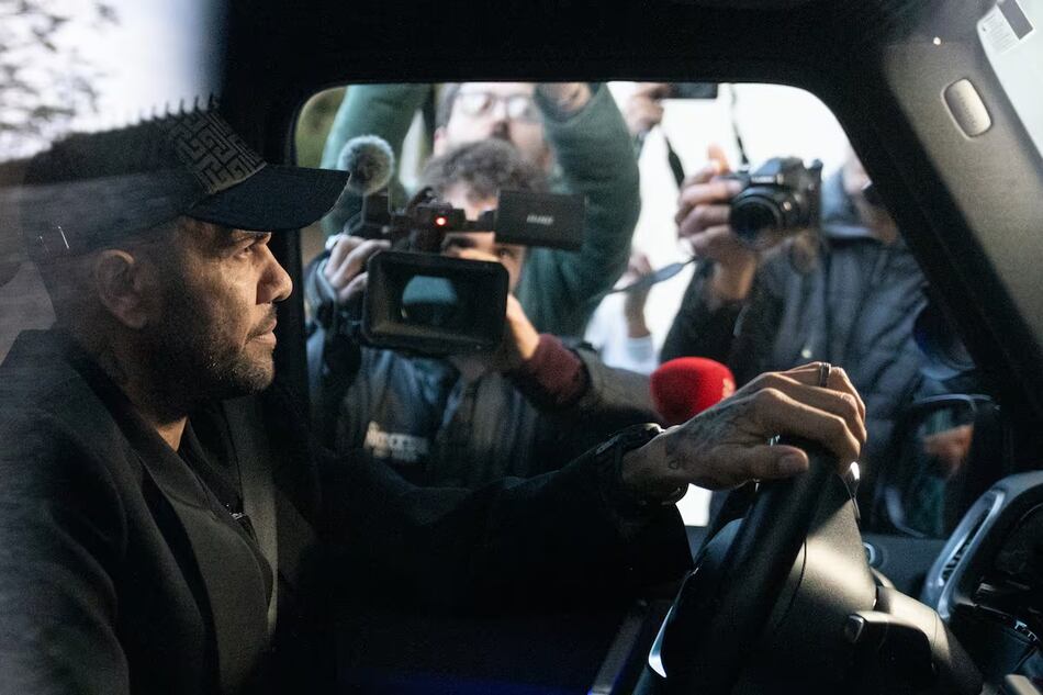 La denunciante de Alves se suma a la Fiscalía y también recurre su absolución