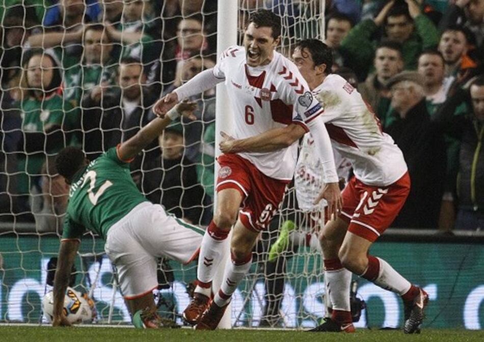 Dinamarca golea a Irlanda y saca boleto para Rusia-2018