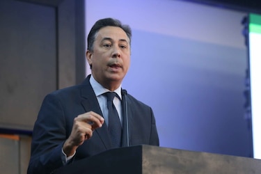 Melitón Arrocha renuncia al Partido Panameñista y cuestiona su rol como oposición