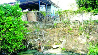 Derrame masivo de aguas negras afecta a los tableños