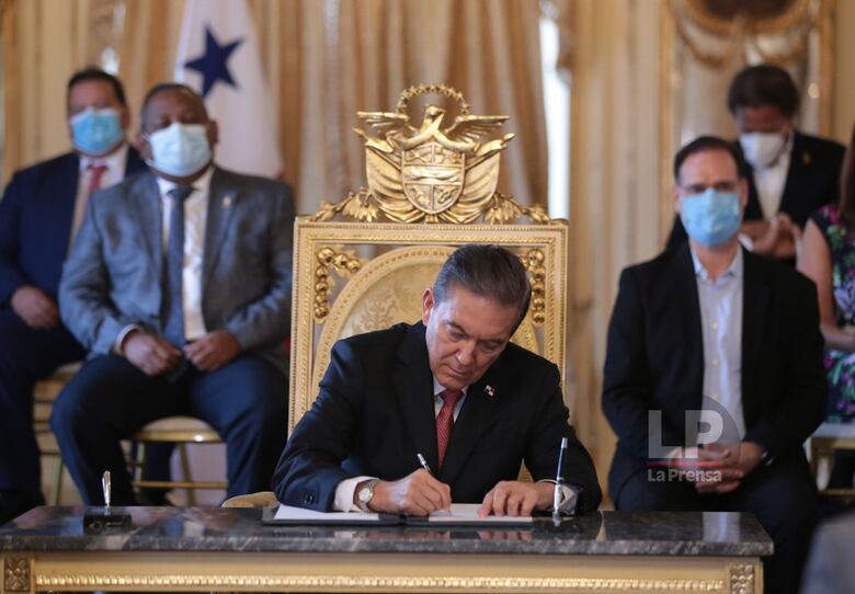 Cortizo anuncia acuerdo que amplía la moratoria bancaria hasta el 31 de diciembre