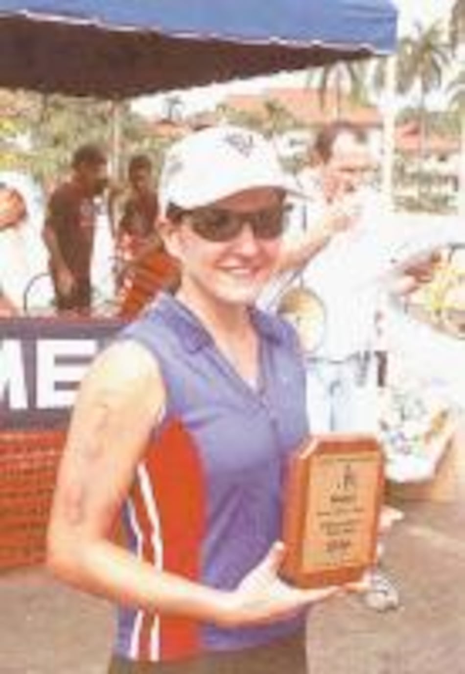 Marisa Díaz se destaca en Triatlón de Coco