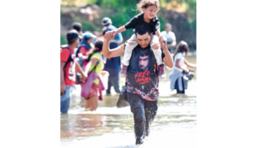 México contiene migrantes que intentaron cruzar a Guatemala