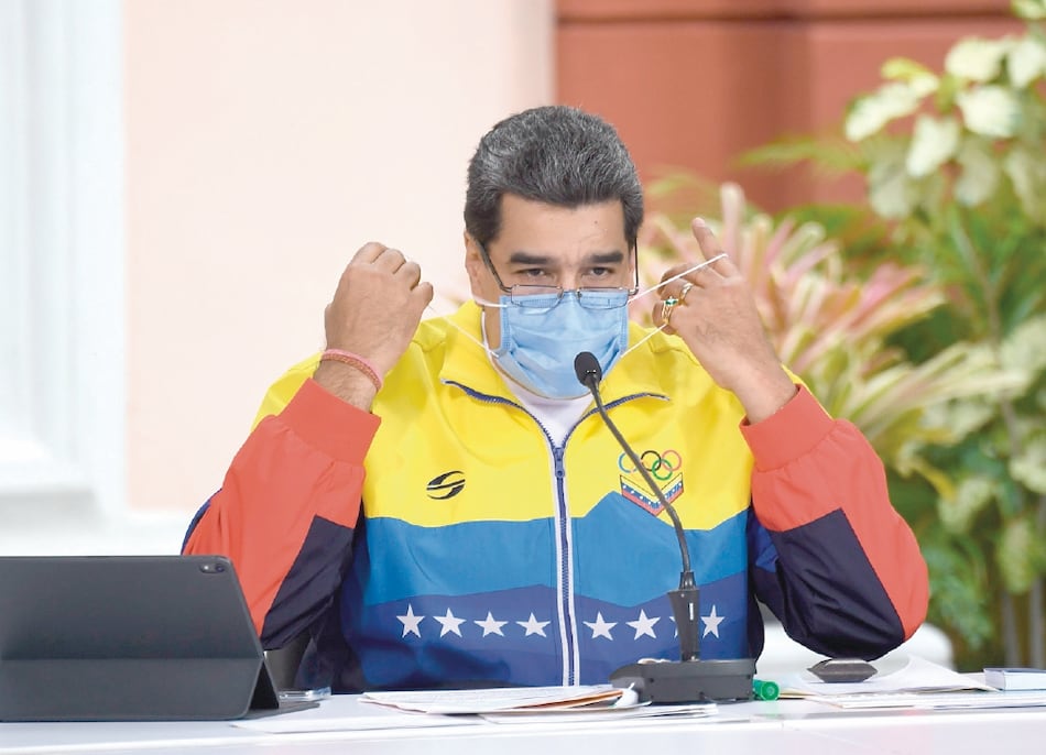 Las gotas milagrosas del doctor Maduro