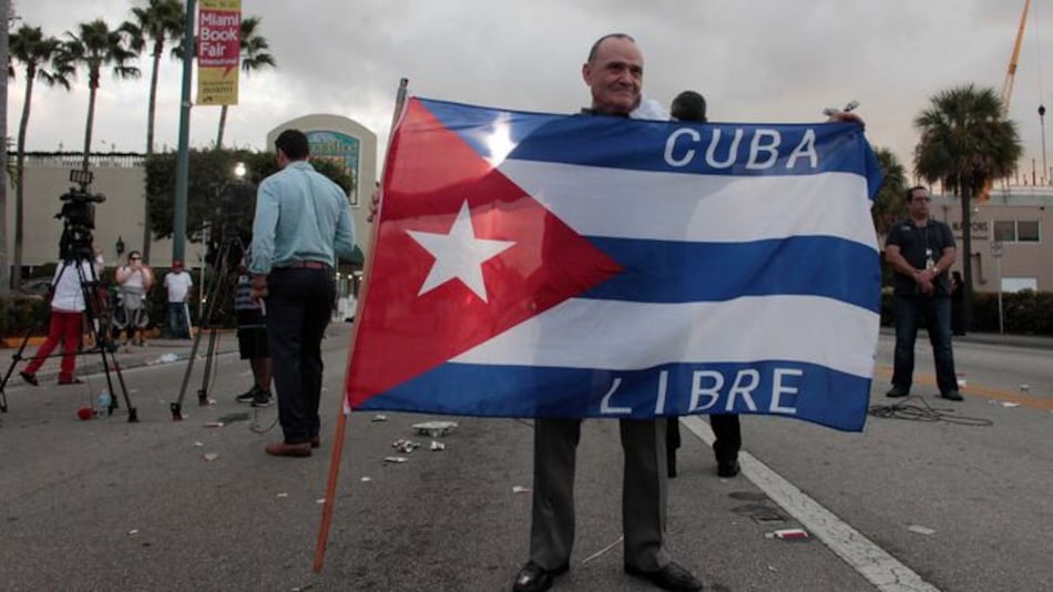 Pesar y festejos ante la muerte de Fidel Castro