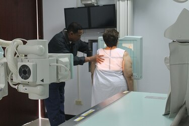 Millonaria licitación de equipos de radiología e imagenología con un solo ofertante en la CSS