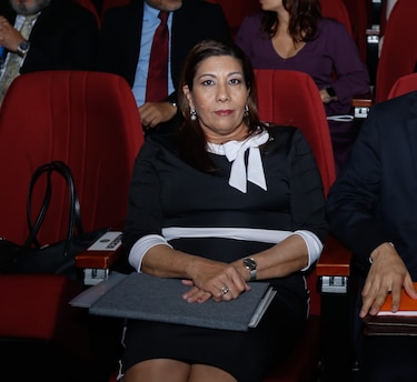 La Asamblea ratifica a Grettel Villalaz como sucesora de Rigoberto González en la Procuraduría de la Administración