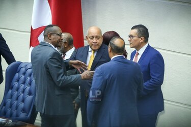 Asamblea se declara en sesión permanente y comienza a discutir el presupuesto del Estado para 2023