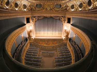 Teatro de María Antonieta renueva su belleza