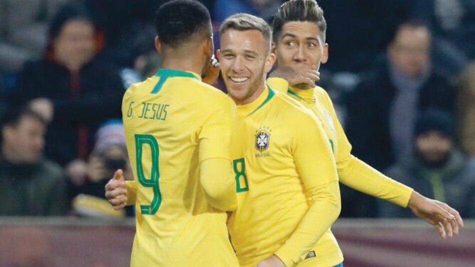 Brasil y Argentina ganaron, Colombia cayó, en amistosos