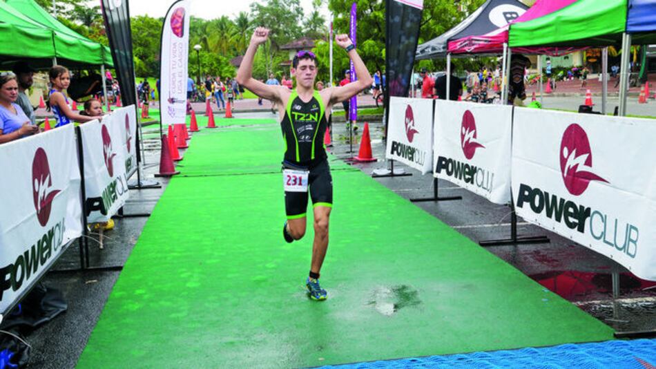 Guttman gana y va a Puerto Rico