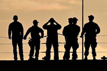 Detienen a un soldado de EU que ganó $400 mil al apostar por la captura de Nicolás Maduro con información privilegiada