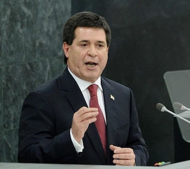 Cartes dice que Venezuela no respeta los derechos humanos