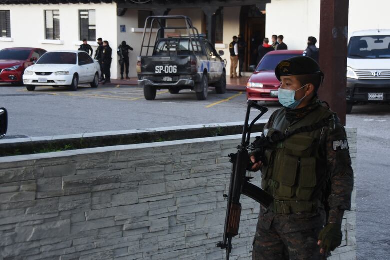 Ricardo Martinelli Linares llega a Nueva York, extraditado desde Guatemala