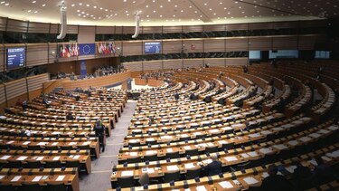 España defiende a Panamá, pero no bloqueará lista