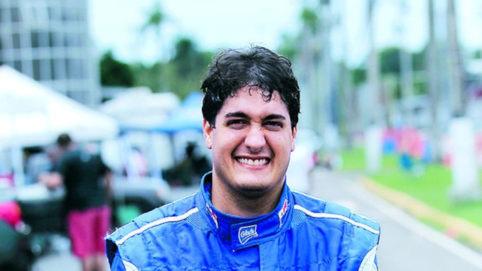 Pilotos, listos para la carrera