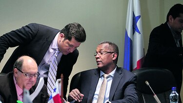 Desfile de entidades por Comisión de Presupuesto