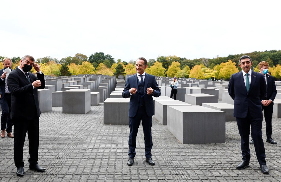 Holanda inaugura monumento en homenaje a las víctimas del Holocausto