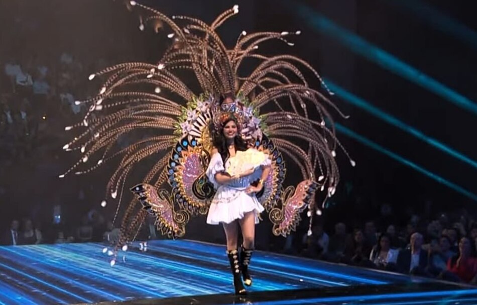 Natasha Vargas presenta ‘El Tambor de la Alegría’ en el Miss Universo 2023