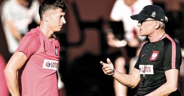 Falcao - Lewandowski: duelo de cañones
