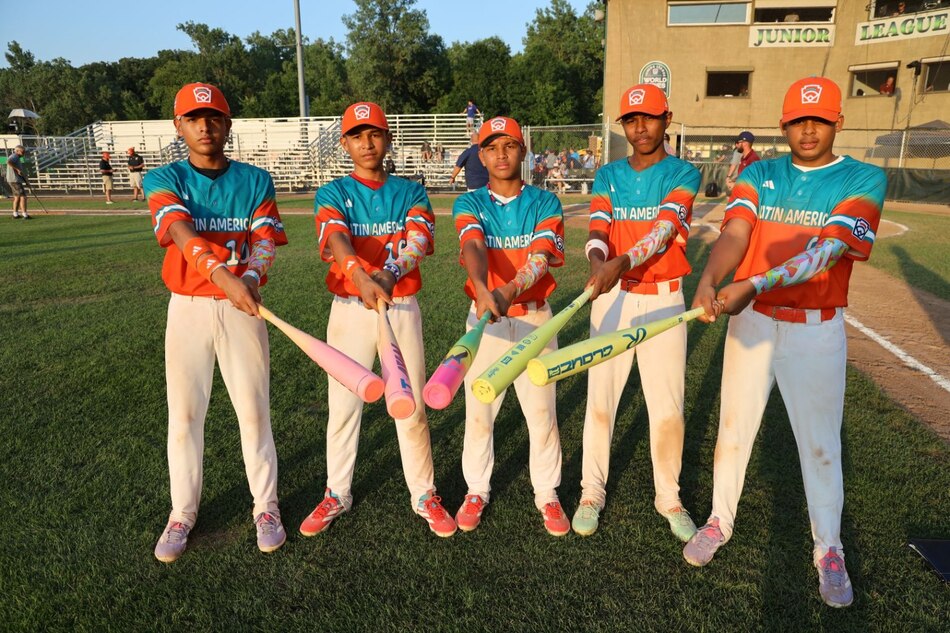 Panamá blanquea a Puerto Rico y avanza a la semifinal internacional en Taylor