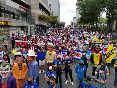 Policía dispersa manifestación en Costa Rica contra pacto con FMI