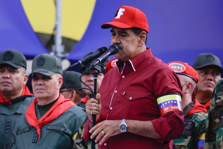 Maduro insulta al canciller de Panamá y dice que ‘no es capaz de defender’ el Canal; Martínez Acha le contesta: ‘no respondemos a insultos personales’