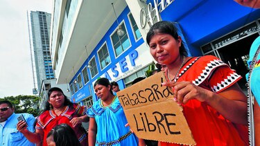 Activistas reclaman protección