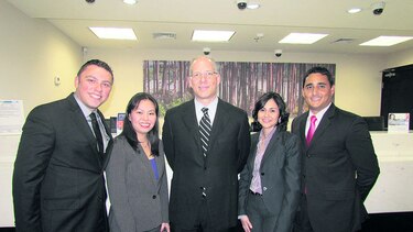 Se inauguró Banco Panamá vía Centenario